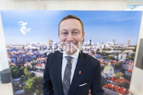  01.03.2019 WARSZAWA<br />
100 DNI PREZYDENTA TRZASKOWSKIEGO<br />
KONFERENCJA PRASOWA<br />
N/Z PAWEL RABIEJ<br />
 