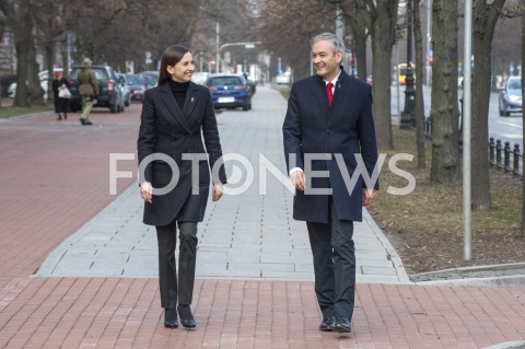  01.03.2019 WARSZAWA<br />
PREZENTACJA NOWEJ WSPOLPRACOWNICZKI ROBERTA BIEDRONIA<br />
N/Z SYLWIA SPUREK ROBERT BIEDRON<br />
 