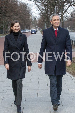  01.03.2019 WARSZAWA<br />
PREZENTACJA NOWEJ WSPOLPRACOWNICZKI ROBERTA BIEDRONIA<br />
N/Z SYLWIA SPUREK ROBERT BIEDRON<br />
 