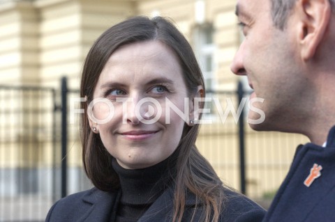  01.03.2019 WARSZAWA<br />
PREZENTACJA NOWEJ WSPOLPRACOWNICZKI ROBERTA BIEDRONIA<br />
N/Z SYLWIA SPUREK ROBERT BIEDRON<br />
 