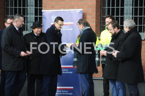  01.03.2019 OSTROLEKA<br />
UROCZYSTE ZAKONCZENIE PRZEBUDOWY SIEDZIBY MUZEUM ZOLNIERZY WYKLETYCH<br />
NARODOWY DZIEN PAMIECI<br />
N/Z PREMIER MATEUSZ MORAWIECKI PIOTR GLINSKI JACEK KARCZEWSKI DARIUSZ BLOCHER LUKASZ KULIK MAREK SUSKI<br />
 