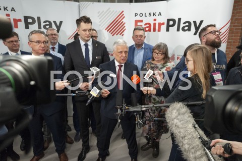  02.03.2019 WARSZAWA<br />
KONWENCJA ZALOZYCIELSKA PARTII POLSKA FAIRPLAY<br />
N/Z ROBERT GWIAZDOWSKI<br />
 