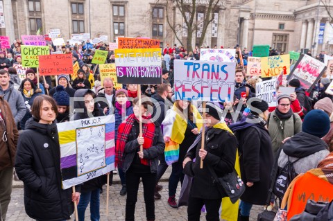  03.03.2019 WARSZAWA<br />
XX WARSZAWSKA MANIFA <br />
TO MY JESTESMY REWOLUCJA DOSC LITOSCI DLA PRZEMOCOWYCH GOSCI<br />
N/Z UCZESTNICY<br />
 