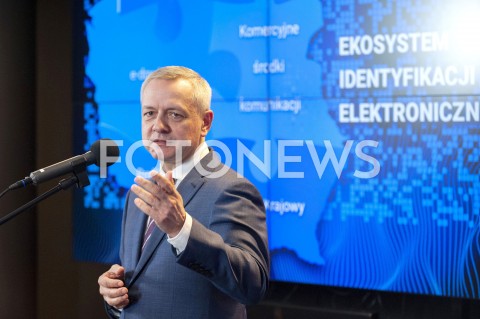  04.03.2019 WARSZAWA<br />
KONFERENCJA W MINISTERSTWIE CYFRYZACJI NA TEMAT EDOWODOW E-DOWODOW<br />
N/Z MAREK ZAGORSKI<br />
 