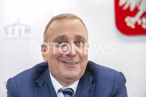  06.03.2019 WARSZAWA SEJM<br />
FORUM BEZPIECZENSTWA<br />
20 LAT W SOJUSZU POLNOCNOATLANTYCKIM NATO<br />
N/Z GRZEGORZ SCHETYNA<br />
 