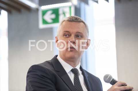  06.03.2019 WARSZAWA SEJM<br />
FORUM BEZPIECZENSTWA<br />
20 LAT W SOJUSZU POLNOCNOATLANTYCKIM NATO<br />
N/Z TOMASZ SIEMONIAK<br />
 