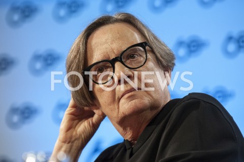  06.03.2019 WARSZAWA <br />
DEBATA SPOR O HISTORIE JUTRA<br />
CZY FACEBOOK I GOOGLE SA ZAGROZENIEM DLA DEMOKRACJI<br />
N/Z AGNIESZKA HOLLAND<br />
 