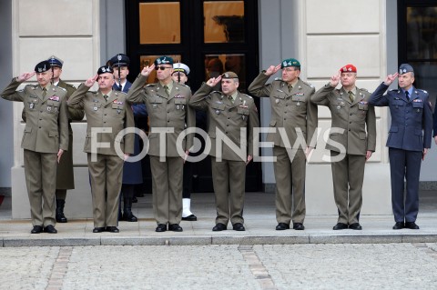  07.03.2019 WARSZAWA <br />
ODPRAWA KADRY KIEROWNICZEJ MON I SIL ZBROJNYCH RP<br />
N/Z ROBERT TADEUSZ GLAB RAJMUND ANDRZEJCZAK JAROSLAW MIKA TOMASZ PIOTROWSKI WIESLAW KUKULA TOMASZ POLUCH <br />
 