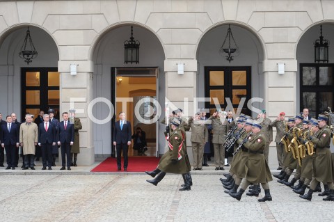  07.03.2019 WARSZAWA <br />
ODPRAWA KADRY KIEROWNICZEJ MON I SIL ZBROJNYCH RP<br />
N/Z PREZYDENT ANDRZEJ DUDA ZOLNIERZE DEFILADA<br />
 