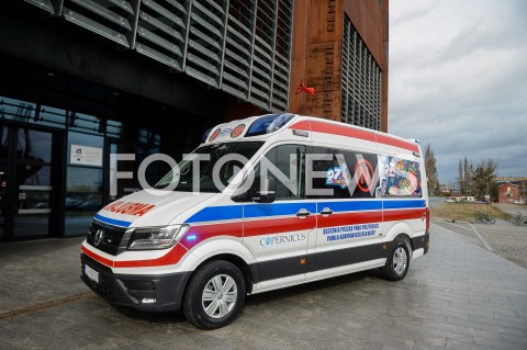  08.03.2019 GDANSK<br />
KONFERENCJA WIELKIEJ ORKIESTRY SWIATECZNEJ POMOCY W GDANSKU<br />
N/Z KARETKA SFINANSOWANA ZE SRODKOW ZEBRANYCH Z OSTATNIA PUSZKA PREZYDENTA PAWLA ADAMOWICZA<br />
 