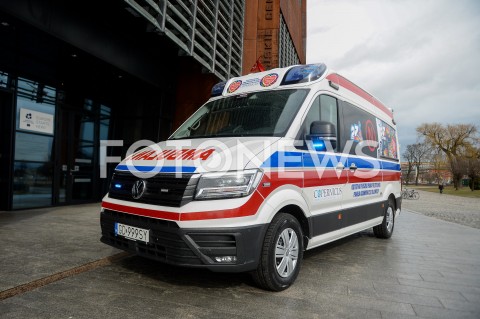  08.03.2019 GDANSK<br />
KONFERENCJA WIELKIEJ ORKIESTRY SWIATECZNEJ POMOCY W GDANSKU<br />
N/Z KARETKA SFINANSOWANA ZE SRODKOW ZEBRANYCH Z OSTATNIA PUSZKA PREZYDENTA PAWLA ADAMOWICZA<br />
 