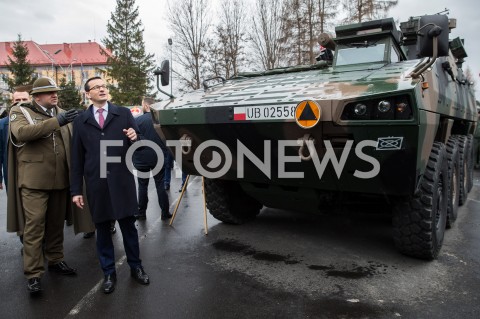 Premier Mateusz Morawiecki na pikniku z okazji XX-lecia wstąpienia Polski do NATO w Rzeszowie