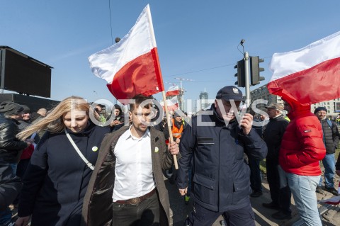  03.04.2019 WARSZAWA<br />
PROTEST ROLNIKOW AGROUNII<br />
N/Z MICHAL KOLODZIEJCZAK POLICJA POLICJANT<br />
 