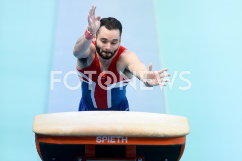  10.04.2019 SZCZECIN<br />
8. MISTRZOSTWA EUROPY W GIMNASTYCE SPORTOWEJ KOBIET I MEZCZYZN<br />
DZIEN 1 - KWALIFIKACJE MEZCZYZN<br />
8th European Championships in Artistic Gymnastics<br />
Day 1 - Men Qualifications<br />
N/Z JAMES HALL<br />
 