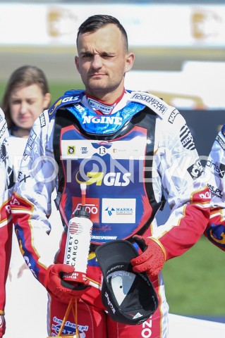  22.04.2019 RZESZOW <br />
ZUZEL SPEEDWAY ( STADION MIEJSKI W RZESZOWIE ) <br />
POLSKA - RESZTA SWIATA <br />
N/Z BARTOSZ ZMARZLIK SYLWETKA <br />
 