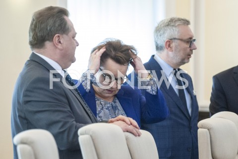  24.04.2019 WARSZAWA<br />
POSIEDZENIE RADY MINISTROW<br />
POSIEDZENIE RZADU<br />
N/Z ANNA ZALEWSKA MINISTER EDUKACJI JAROSLAW ZIELINSKI<br />
 