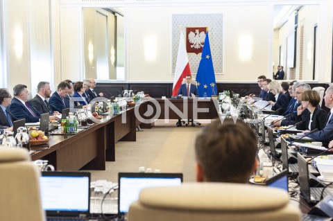  24.04.2019 WARSZAWA<br />
POSIEDZENIE RADY MINISTROW<br />
POSIEDZENIE RZADU<br />
N/Z PREMIER MATEUSZ MORAWIECKI MINISTROWIE SALA POSIEDZEN<br />
 