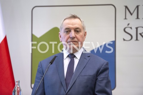  24.04.2019 WARSZAWA<br />
KONFERENCJA W MINISTERSTWIE SRODOWISKA<br />
PUSZCZA BIALOWIESKA<br />
N/Z HENRYK KOWALCZYK MINISTER SRODOWISKA<br />
 