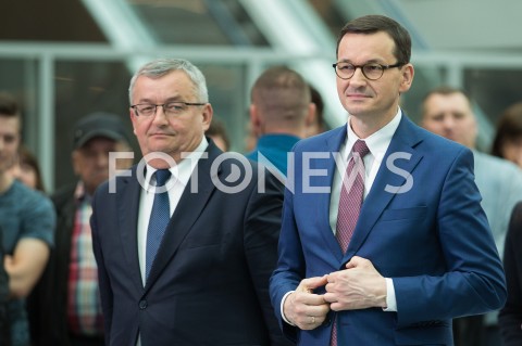  29.04.2019 LODZ<br />
WIZYTA PREMIERA MATEUSZA MORAWIECKIEGO W LODZI <br />
KONFERENCJA NA TEMAT CENTRALNEGO PORTU KOMUNIKACYJNEGO <br />
N/Z PREMIER MATEUSZ MORAWIECKI ANDRZEJ ADAMCZYK<br />
 