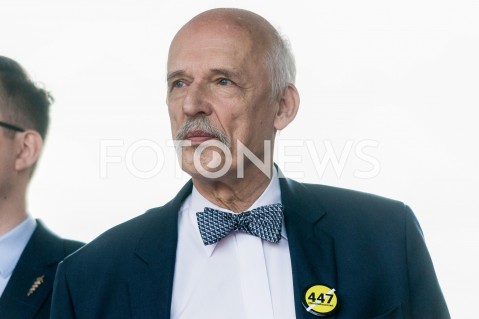  01.05.2019 WARSZAWA<br />
MARSZ SUWERENNOSCI<br />
N/Z JANUSZ KORWIN MIKKE<br />
 