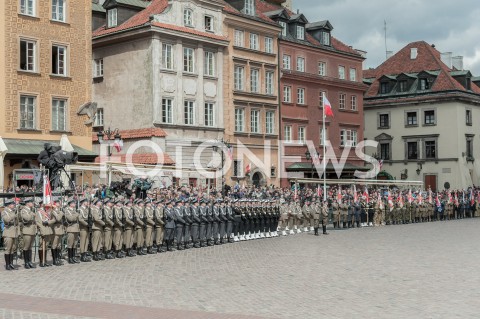  03.05.2019 WARSZAWA PLAC ZAMKOWY<br />
OBCHODY SWIETA NARODOWEGO 3 MAJA <br />
N/Z ZOLNIERZE<br />
 