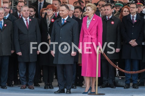  03.05.2019 WARSZAWA PLAC ZAMKOWY<br />
OBCHODY SWIETA NARODOWEGO 3 MAJA <br />
N/Z PREZYDENT ANDRZEJ DUDA AGATA KORNHAUSER DUDA<br />
 