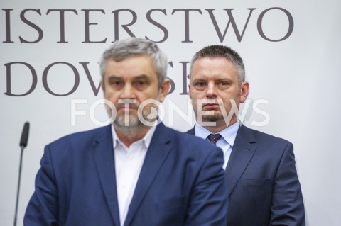  10.05.2019 WARSZAWA<br />
KONFERENCJA W MINISTERSTWIE SRODOWISKA<br />
KONFERENCJA MINISTROW SRODOWISKA I ROLNICTWA<br />
N/Z JAN KRZYSZTOF ARDANOWSKI DOMINIK BAK NFOSIGW<br />
 