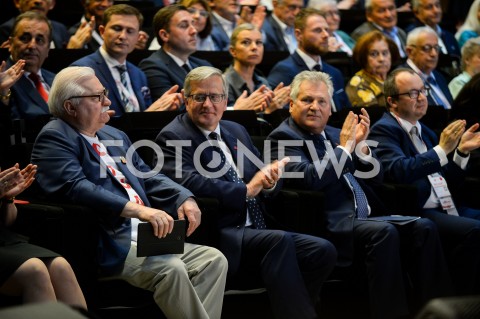  04.06.2019 GDANSK<br />
SWIETO WOLNOSCI I SOLIDARNOSCI W GDANSKU<br />
N/Z LECH WALESA BRONISLAW KOMOROWSKI ALEKSANDER KWASNIEWSKI<br />
 