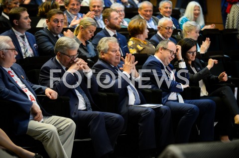  04.06.2019 GDANSK<br />
SWIETO WOLNOSCI I SOLIDARNOSCI W GDANSKU<br />
N/Z BRONISLAW KOMOROWSKI ALEKSANDER KWASNIEWSKI<br />
 