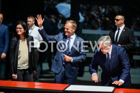  04.06.2019 GDANSK<br />
SWIETO WOLNOSCI I SOLIDARNOSCI W GDANSKU<br />
N/Z ALEKSANDRA DULKIEWICZ DONALD TUSK BRONISLAW KOMOROWSKI<br />
 