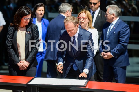  04.06.2019 GDANSK<br />
SWIETO WOLNOSCI I SOLIDARNOSCI W GDANSKU<br />
N/Z ALEKSANDRA DULKIEWICZ DONALD TUSK<br />
 