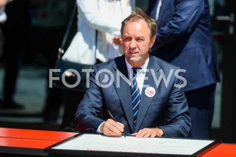  04.06.2019 GDANSK<br />
SWIETO WOLNOSCI I SOLIDARNOSCI W GDANSKU<br />
N/Z MIECZYSLAW STRUK<br />
 