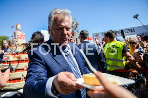  04.06.2019 GDANSK<br />
SWIETO WOLNOSCI I SOLIDARNOSCI W GDANSKU<br />
N/Z ALEKSANDER KWASNIEWSKI<br />
 