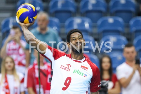  01.08.2019 KRAKOW (TAURON ARENA) <br />
XVII MEMORIAL HUBERTA JERZEGO WAGNERA <br />
MECZ POLSKA - SERBIA ( MATCH POLAND - SERBIA ) <br />
N/Z WILFREDO LEON SYLWETKA <br />
 