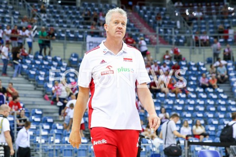  02.08.2019 KRAKOW (TAURON ARENA) <br />
XVII MEMORIAL HUBERTA JERZEGO WAGNERA <br />
MECZ POLSKA - BRAZYLIA ( MATCH POLAND - BRAZIL ) <br />
N/Z VITAL HEYNEN - I TRENER ( HEAD COACH ) SYLWETKA <br />
 