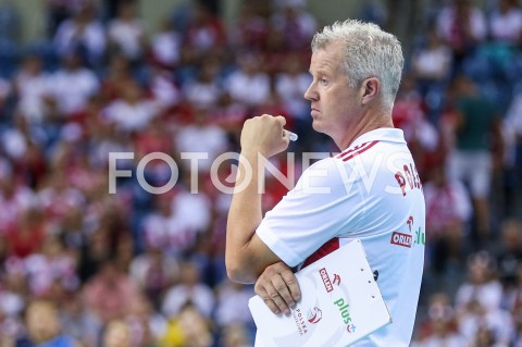  03.08.2019 KRAKOW (TAURON ARENA) <br />
XVII MEMORIAL HUBERTA JERZEGO WAGNERA <br />
MECZ POLSKA - FINLANDIA ( MATCH POLAND - FINDLAND ) <br />
N/Z VITAL HEYNEN - I TRENER ( HEAD COACH ) SYLWETKA <br />
 