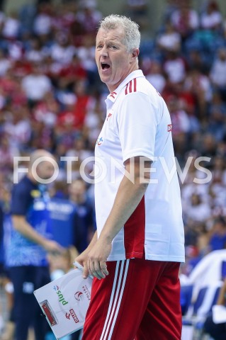  03.08.2019 KRAKOW (TAURON ARENA) <br />
XVII MEMORIAL HUBERTA JERZEGO WAGNERA <br />
MECZ POLSKA - FINLANDIA ( MATCH POLAND - FINDLAND ) <br />
N/Z VITAL HEYNEN - I TRENER ( HEAD COACH ) SYLWETKA ZLOSC EMOCJE <br />
 