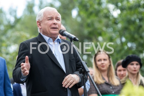  18.08.2019 STALOWA WOLA <br />
RODZINNY PIKNIK PIS W STALOWEJ WOLI <br />
N/Z JAROSLAW KACZYNSKI <br />
 