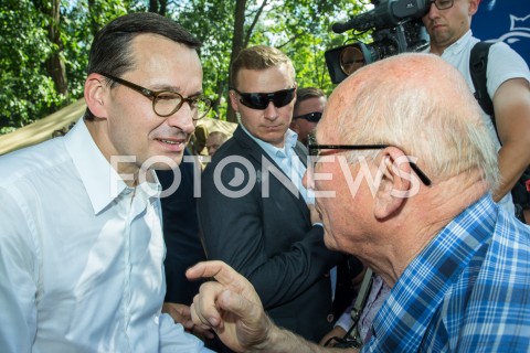  18.08.2019 STALOWA WOLA <br />
RODZINNY PIKNIK PIS W STALOWEJ WOLI <br />
N/Z PREMIER MATEUSZ MORAWIECKI MIESZKANCY STALOWEJ WOLI<br />
 