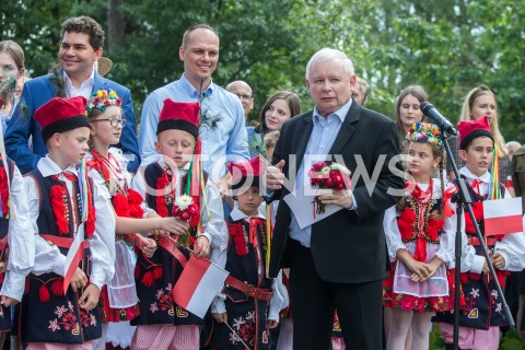  18.08.2019 STALOWA WOLA <br />
RODZINNY PIKNIK PIS W STALOWEJ WOLI <br />
N/Z JAROSLAW KACZYNSKI LUCJUSZ NADBEREZNY RAFAL WEBER <br />
 