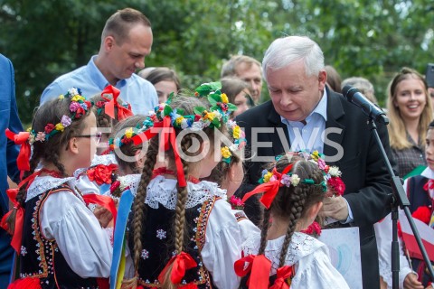 18.08.2019 STALOWA WOLA <br />
RODZINNY PIKNIK PIS W STALOWEJ WOLI <br />
N/Z JAROSLAW KACZYNSKI DZIECI <br />
 