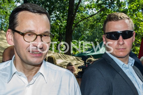  18.08.2019 STALOWA WOLA <br />
RODZINNY PIKNIK PIS W STALOWEJ WOLI <br />
N/Z PREMIER MATEUSZ MORAWIECKI FUNKCJONARIUSZ SOP OCHRONA OCHRONIARZ<br />
 