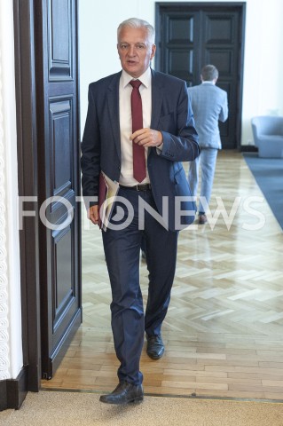  20.08.2019 WARSZAWA<br />
POSIEDZENIE RADY MINISTROW<br />
POSIEDZENIE RZADU<br />
N/Z JAROSLAW GOWIN<br />
 