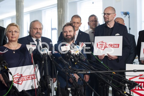  20.08.2019 WARSZAWA<br />
KOMITET WYBORCZY SKUTECZNI ZAPREZENTOWAL LIDEROW<br />
N/Z PIOTR MARZEC LIROY<br />
 