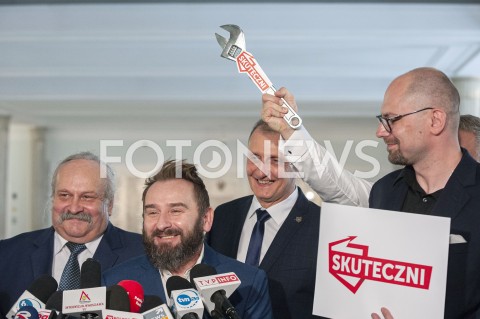  20.08.2019 WARSZAWA<br />
KOMITET WYBORCZY SKUTECZNI ZAPREZENTOWAL LIDEROW<br />
N/Z PIOTR MARZEC LIROY JACEK DOBIESZ HUBERT CZERNIAK MARCIN SAWICKI<br />
 