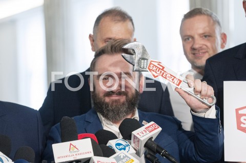  20.08.2019 WARSZAWA<br />
KOMITET WYBORCZY SKUTECZNI ZAPREZENTOWAL LIDEROW<br />
N/Z PIOTR MARZEC LIROY<br />
 