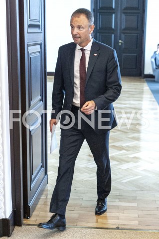  20.08.2019 WARSZAWA<br />
POSIEDZENIE RADY MINISTROW<br />
POSIEDZENIE RZADU<br />
N/Z TOMASZ SZCZEGIELNIAK<br />
 