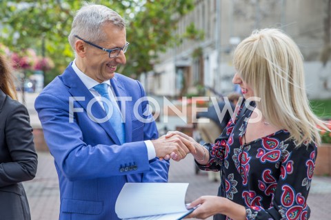  21.08.2019 LODZ <br />
BYLY PREZES NIK KRZYSZTOF KWIATKOWSKI OGLOSIL START W WYBORACH DO SENATU <br />
N/Z KRZYSZTOF KWIATKOWSKI<br />
 