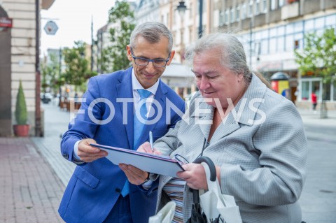  21.08.2019 LODZ <br />
BYLY PREZES NIK KRZYSZTOF KWIATKOWSKI OGLOSIL START W WYBORACH DO SENATU <br />
N/Z KRZYSZTOF KWIATKOWSKI<br />
 