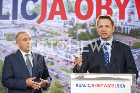  22.08.2019 WARSZAWA<br />
PREZENTACJA KANDYDATOW DO SEJMU Z WARSZAWSKIEJ LISTY KOALICJI OBYWATELSKIEJ<br />
N/Z RAFAL TRZASKOWSKI GRZEGORZ SCHETYNA<br />
 